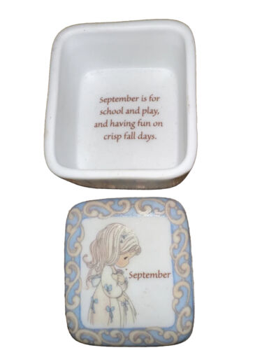 Vintage Precious Moments "September " Month Tiny Trinket Box - Picture 4 of 5