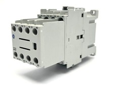 Allen Bradley 700-CF400EJ Ser A Contactor 24VDC Coil w/ 100-F Ser B