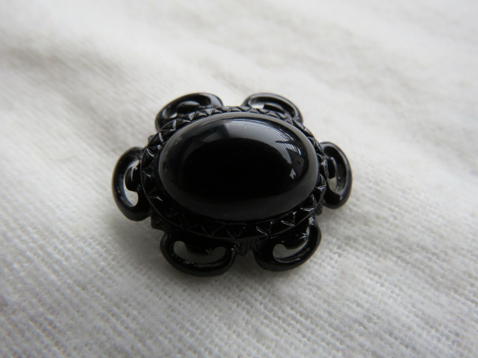 NWOT #600, St. John Knit Button, Black color, Black stone, 1 3/16