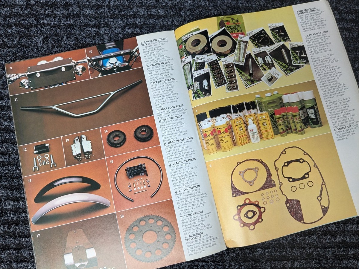 KAWASAKI 1974 MOTORCYCLE ACCESSORIES BROCHURE / CATALOG ORIGINAL