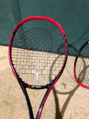 YONEX V core 98 G2 4 1/4 305g tennis racket MultiCollar Used Very