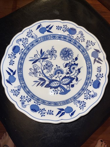 Hutschenreuther Blue Onion Dinner Plate Scalloped Rim Germany 10” - Afbeelding 1 van 2