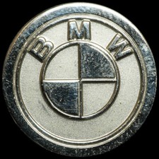AUTOMOBILIA: Kleine Reklame-Marke. BMW - BAYERISCHE MOTOREN WERKE - MÜNCHEN.