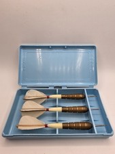Vintage KWIZ Dart Set With Case - White Feather Flights