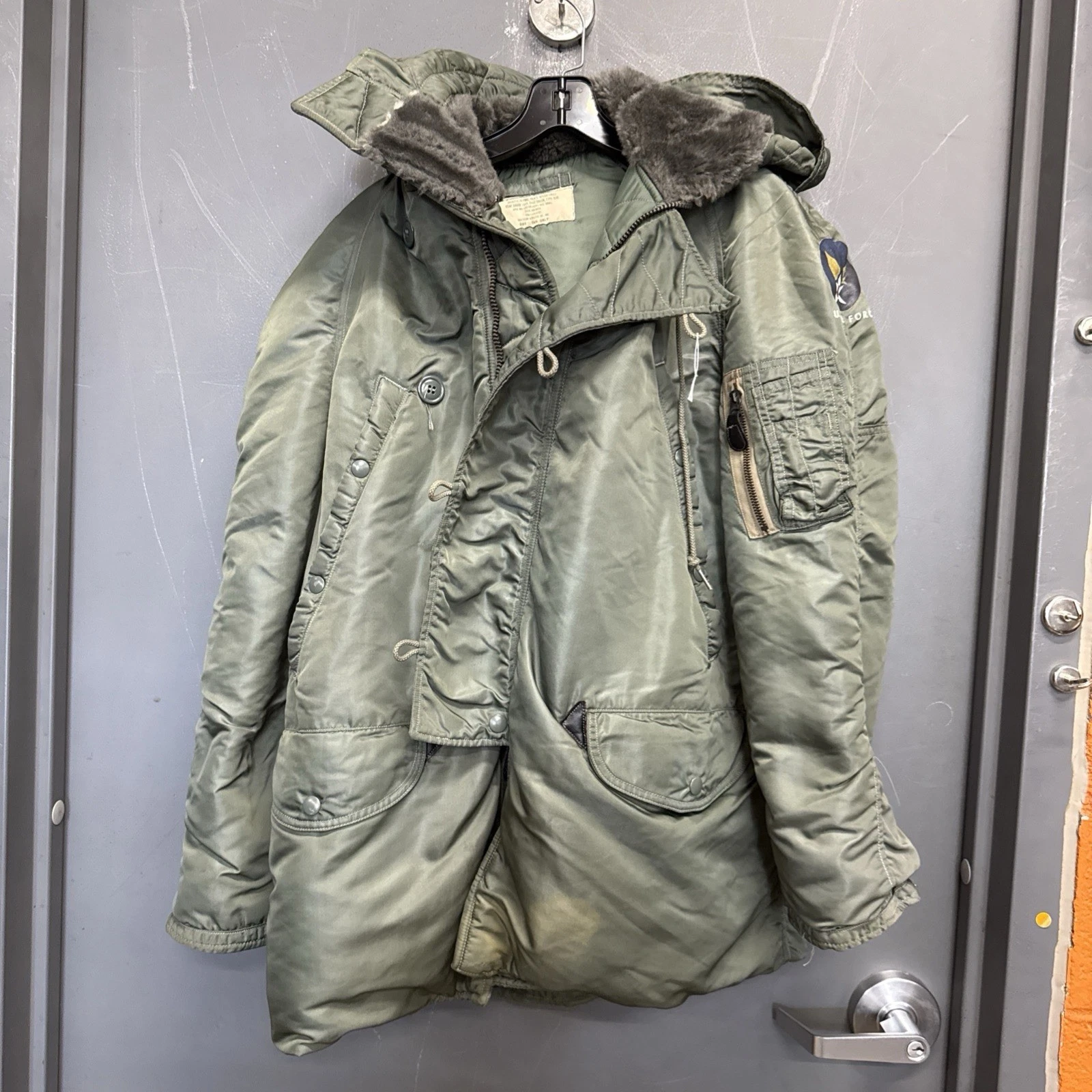 Vintage Men’s 60s USAF 1511 N-3B Flying Parka Fur Jacket MIL-J-6279F Sage Green