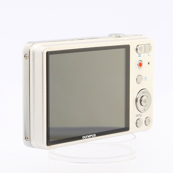 【美品・箱付き】OLYMPUS VG-140 デジタルカメラ シルバー 良品 OLYMPUS オリンパス VG-140 コンパクトデジタルカメラ