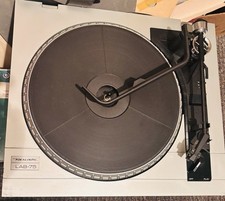 VINTAGE REALISTIC LAB -75 TURNTABLE HAS DUST COVER TURNS ON SPINS NOT TESTED VG