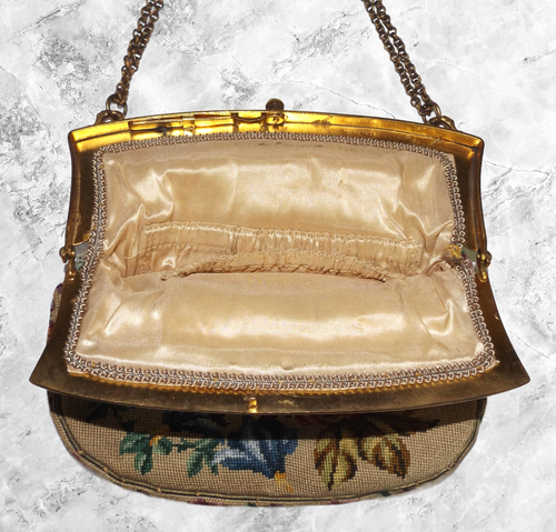 VINTAGE PETIT POINT HANDBAG Flowers Needlepoint Dated 1927 ROSES ORNATE PURSE - Picture 9 of 12