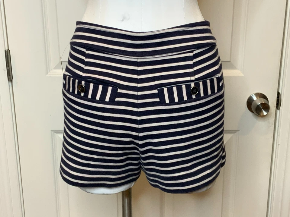 Pantalones Cortos Marc by Marc Jacobs Azul Marino y Crema Rayas, Talla 0 Foto 4 de 4