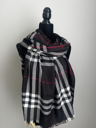 BURBERRY LONDON CLASSIC LARGE LIGHT BLACK CASHMERE PLAID NOVA CHECK WRAP - Picture 6 of 11