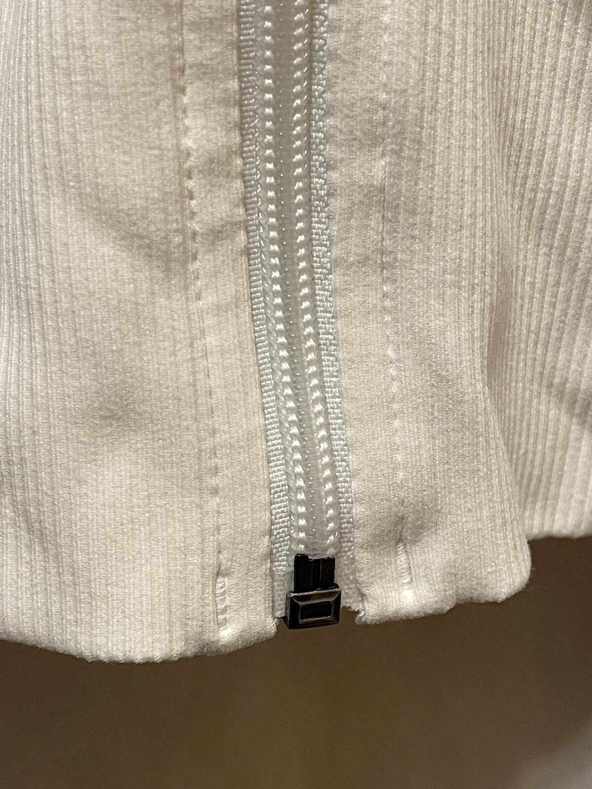 Lululemon Size 10 Opal Define Full Zip Mini Pocket At Waist. image 9