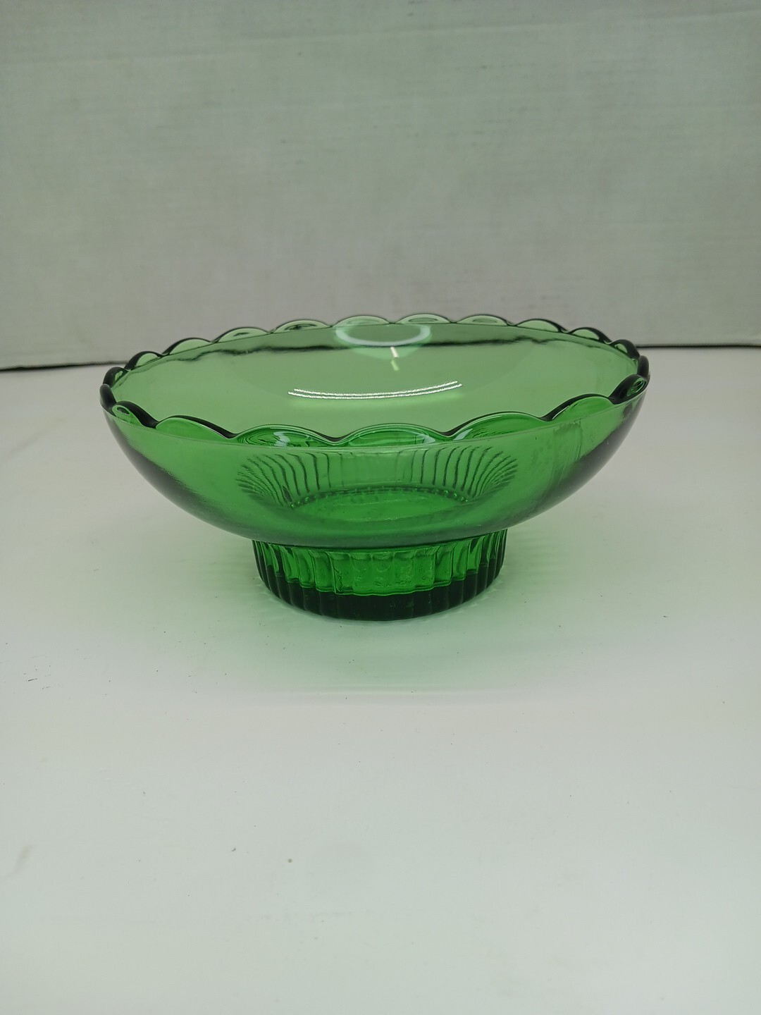 Vintage M2000 Green Depression Glass Scalloped Ribbed Pedestal Bowl by Brody Co