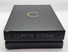 Wine Pump and Chiller Set, Curtis Stone, New in Box (box shows wear) 