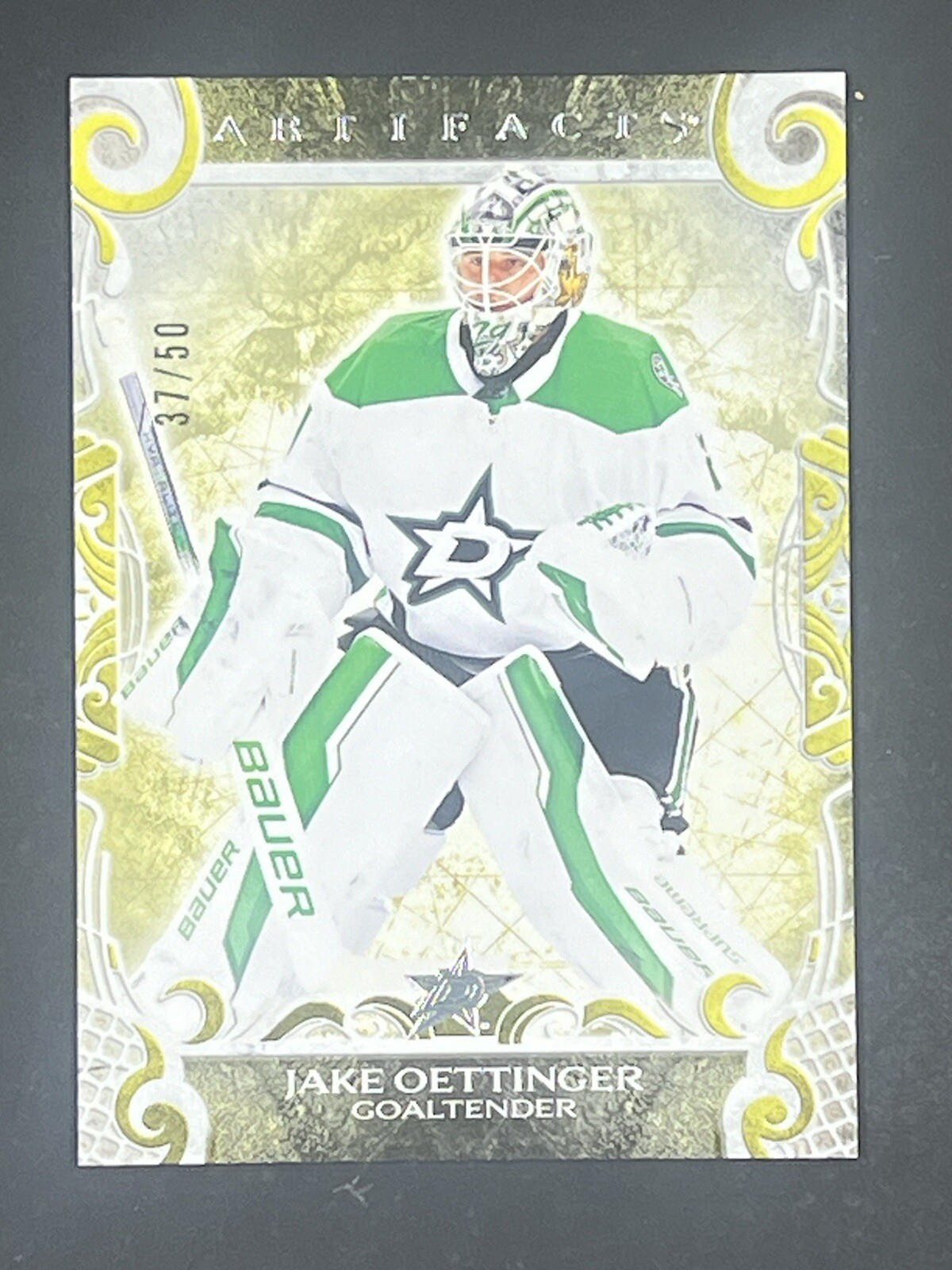2024-25 Upper Deck Artifacts Jake Oettinger Yellow 37/50 Dallas Stars