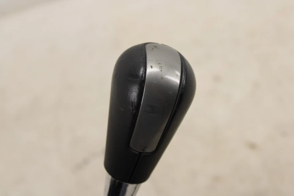 Palanca de cambios automática Mazda MX-5 Miata 2006-2015 OEM KZ106 Foto 4 de 4