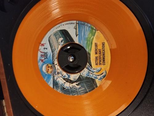 1966 GI Joe Introduction to Manned Mercury Spaceflight RARE Orange 45 Record - Picture 2 of 2