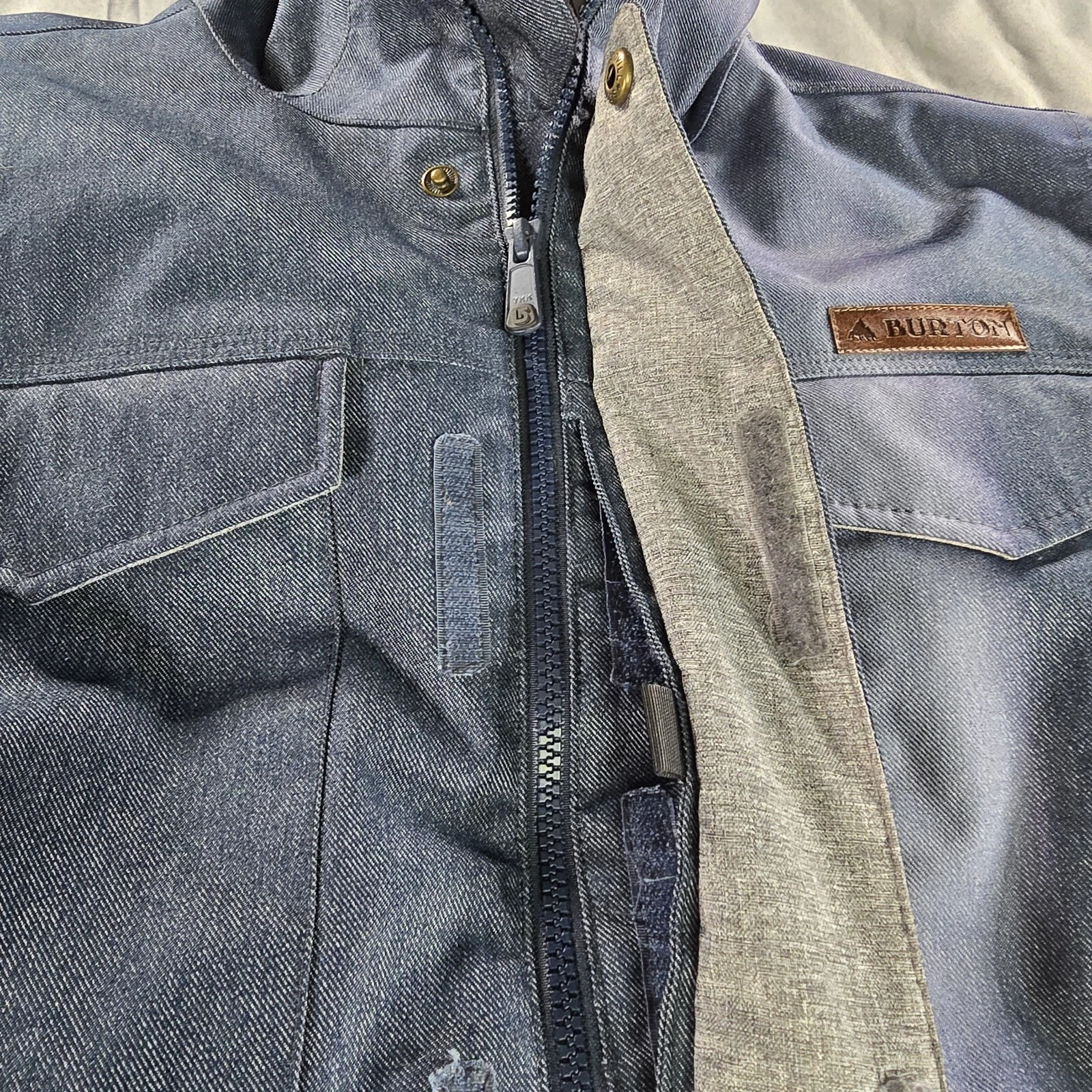 burton dryride snowboard hooded brtn ski coat sun faded jacket