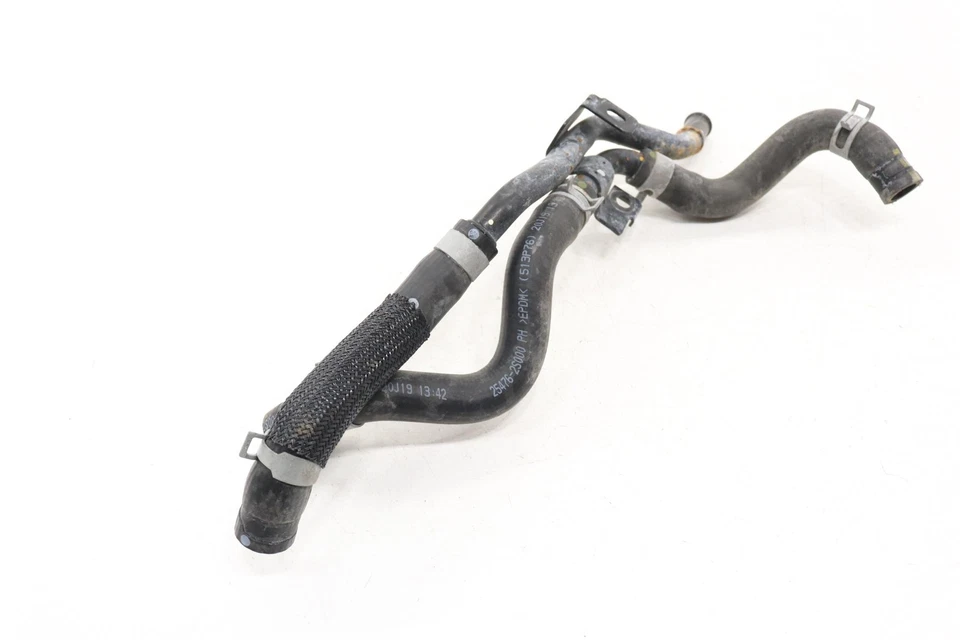 Manguera Kia Sorento 2021 Foto 2 de 4