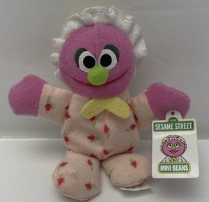Natasha Baby Sesame Street Kelloggs Plush Toy Figure Mini Beans Bean Bag