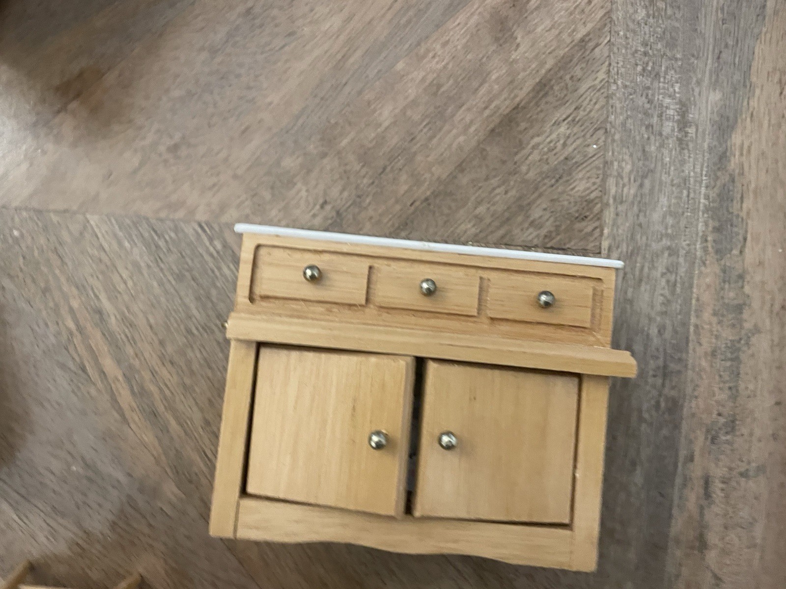 Picture 3 of 6