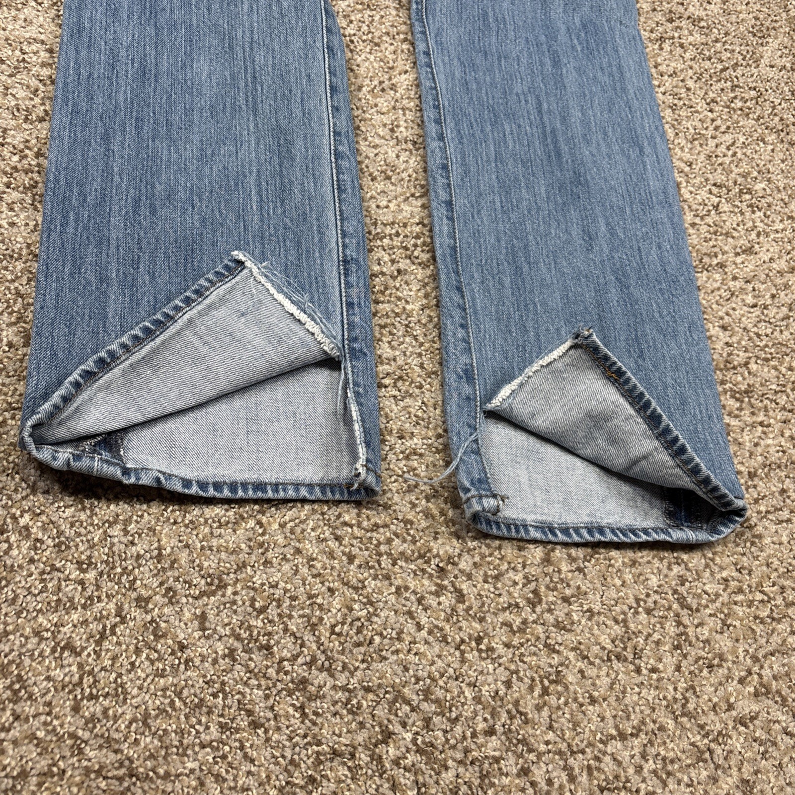 Levis 501 Jeans Mens 32x32 Original Fit Straight Leg Button Fly Denim 31x31 - View 19