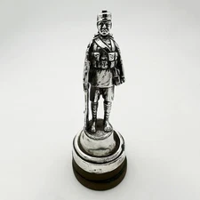 GURKHA FIGURINE STERLING SILVER GEORGE V LONDON 1927 GOLDSMITHS & SILVERSMITHS