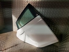 Porte arrière et accessoires Peugeot 208