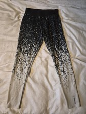 Reebok Women’s Small Black & White Shatter Print Gym Leggings - UK 8/10