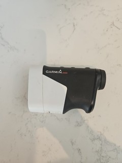 Garmin Approach Z82 Golf GPS Laser Rangefinder