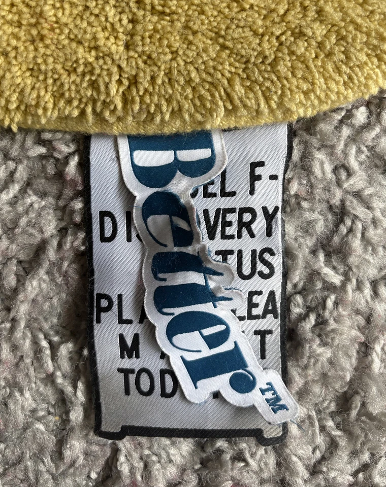 Alfombra facial sonriente Marc Jacobs Heaven x Cactus Plant Flea Market Foto 2 de 2