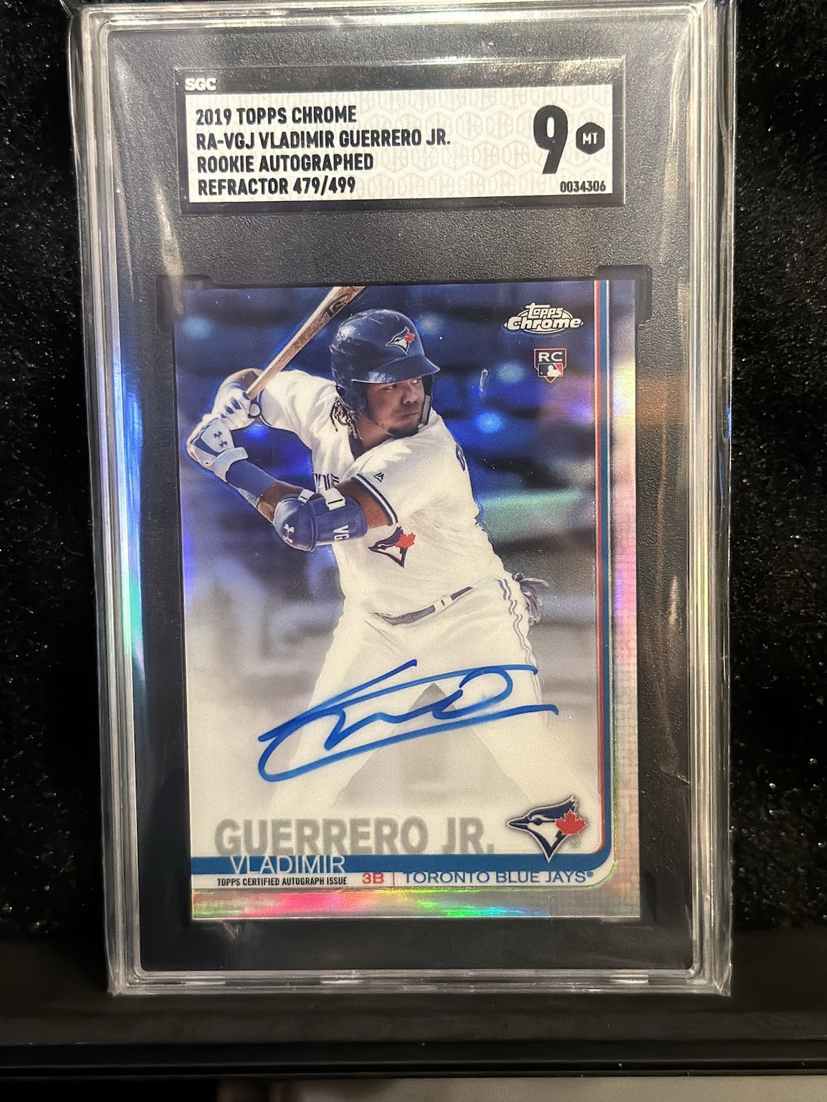 2019 Topps Chrome Vladimir Guerrero Jr. Rookie RC On Card Auto Refractor #/499