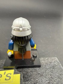 LEGO Lot of 2 Dwarf Minifigs Castle CAS377 From 7048 Troll Warship AND CAS433