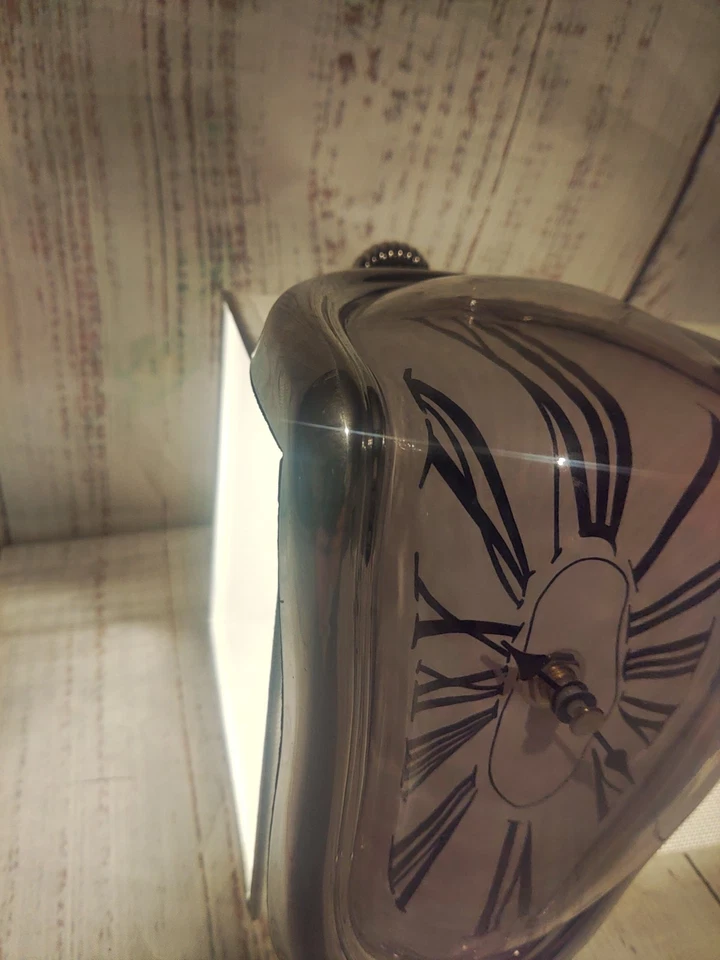 Relógio de fusão - Imagem 3 de 4