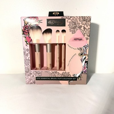 Ed Hardy 6 Pc Essential 4Brush, 1 Puff & 1 Blender Set Brand New