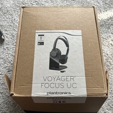 Plantronics Voyager Focus UC - Headset, Stand, And Case -no USB