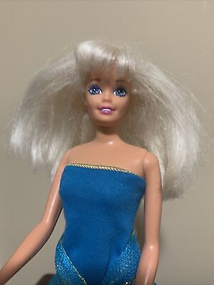 ＊Donna☆ぺージ＊ Vintage 1966/1976 China Mattel Barbie Doll Twist N Turn Blue
