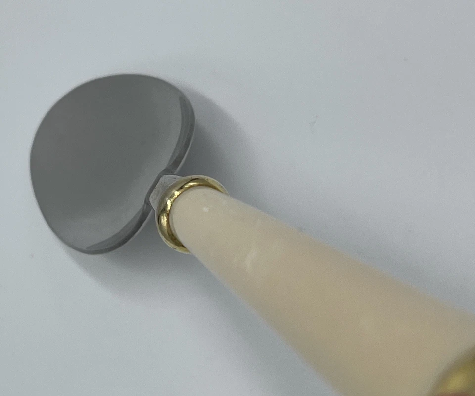 Cuchara de cena de acero inoxidable Mikasa de colección Claridge marfil dorado mango cubiertos Foto 2 de 4