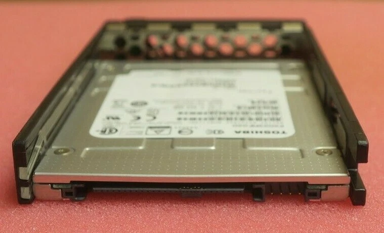 Fujitsu 200GB 2.5" SAS 12Gb/s Hot-Plug SSD Solid State Drive S26361-F5298-L200 - Image 4 of 4