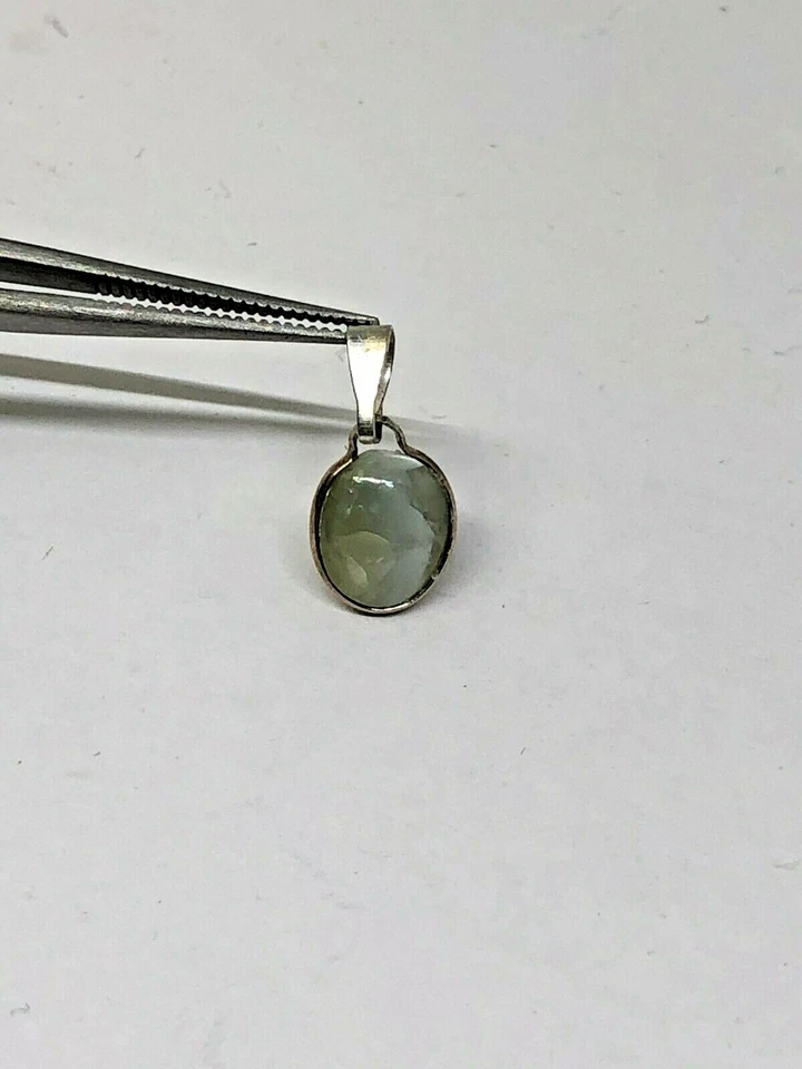 Vintage Natural Untreated Cat's Eye Chrysoberyl Charm - Image 4 of 4