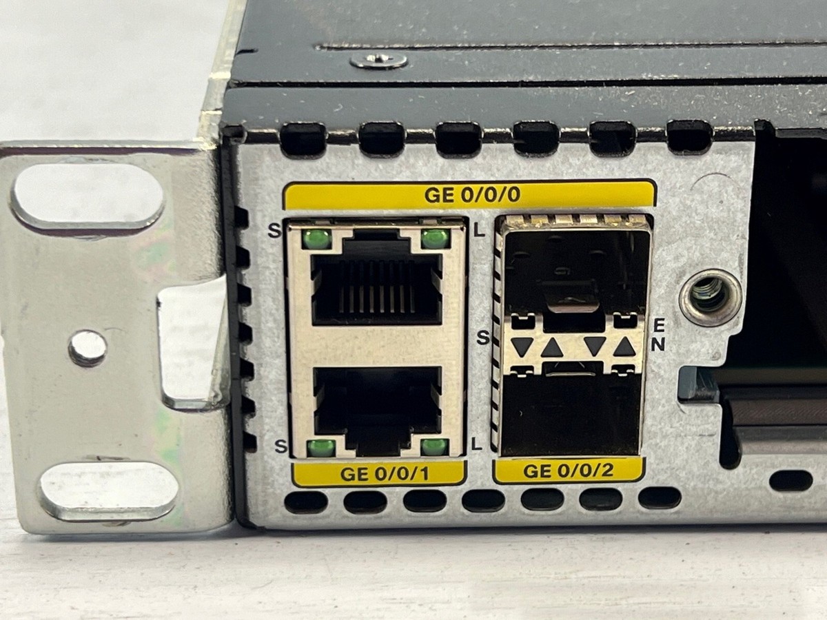 ISR4331/K9 CISCO INTEGRATED SERVICES ROUTER WITH NIM-4G-LTE ISR4331/K9 CISCO INTEGRATED SERVICES ROUTER WITH NIM-4G-LTE