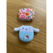 Sanrio Cinnamoroll Wireless Earbuds Floral Case Set Blue Pink NOT TESTED