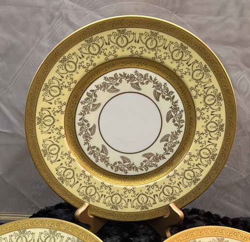 Rare Ovingtons New York MCP Czechoslovakia gold floral Dinner