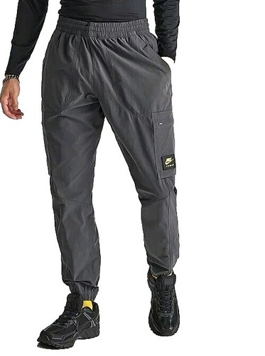 nike air max woven cargo pants