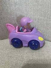 Mattel Bubble Guppies Molly Roll N Go Race car
