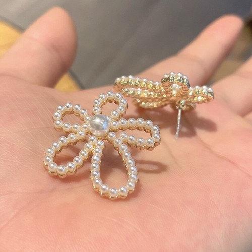Women 925 Sterling Silver Earrings 3D Pearls Hollow Flowers Tassel Ins Stud 0496 - 第 5/6 張圖片