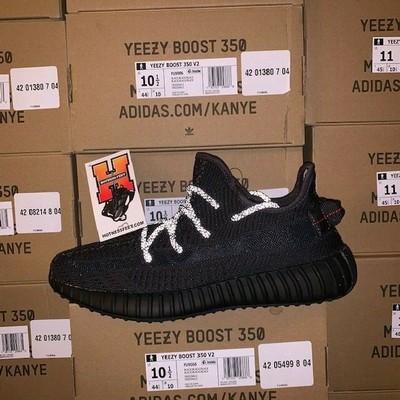 yeezy 350 black non reflective