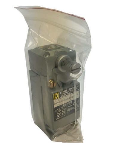 e.y_i Square D 82254 Series E1 200 Amp 240 Volt 1PH 2W Double Throw