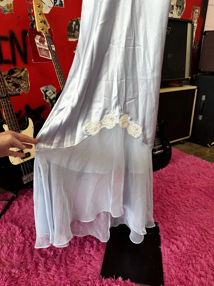 Victoria’s Secret Etiqueta Dorada Azul Satinado Hasta el Suelo Slip Cuentas Encaje Talla M Foto 2 de 4