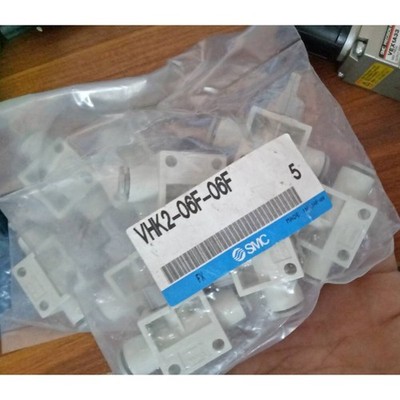 5Pcs New smc VHK2-06F-06F Hand-operated Valves Fast Delivery #pq