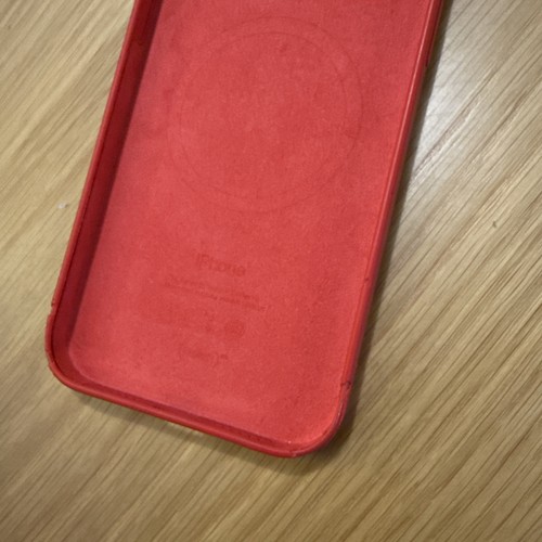 Used - Apple Silicone Case with MagSafe for iPhone 14 Pro - (PRODUCT)RED - Picture 4 of 4